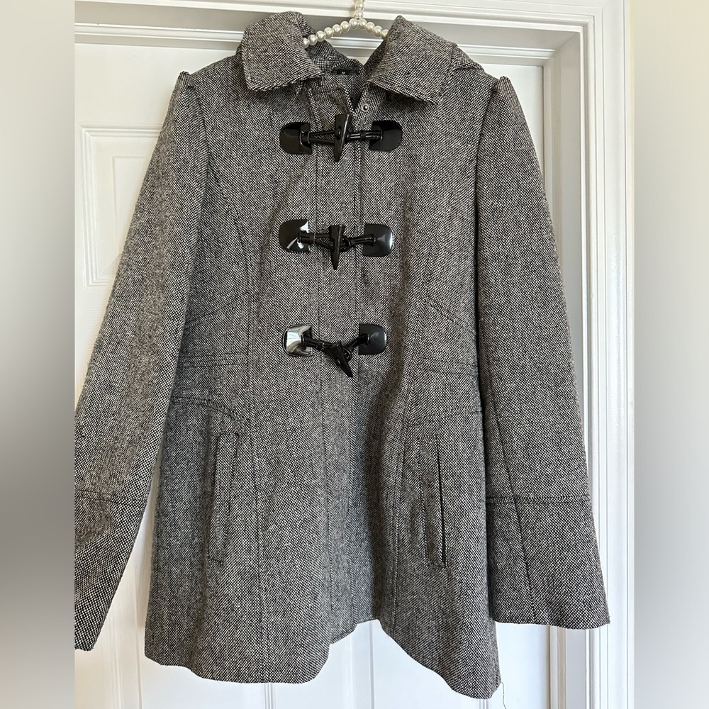 GUESS Women’s Gray and Black Pea Coat with Hood Size Medium